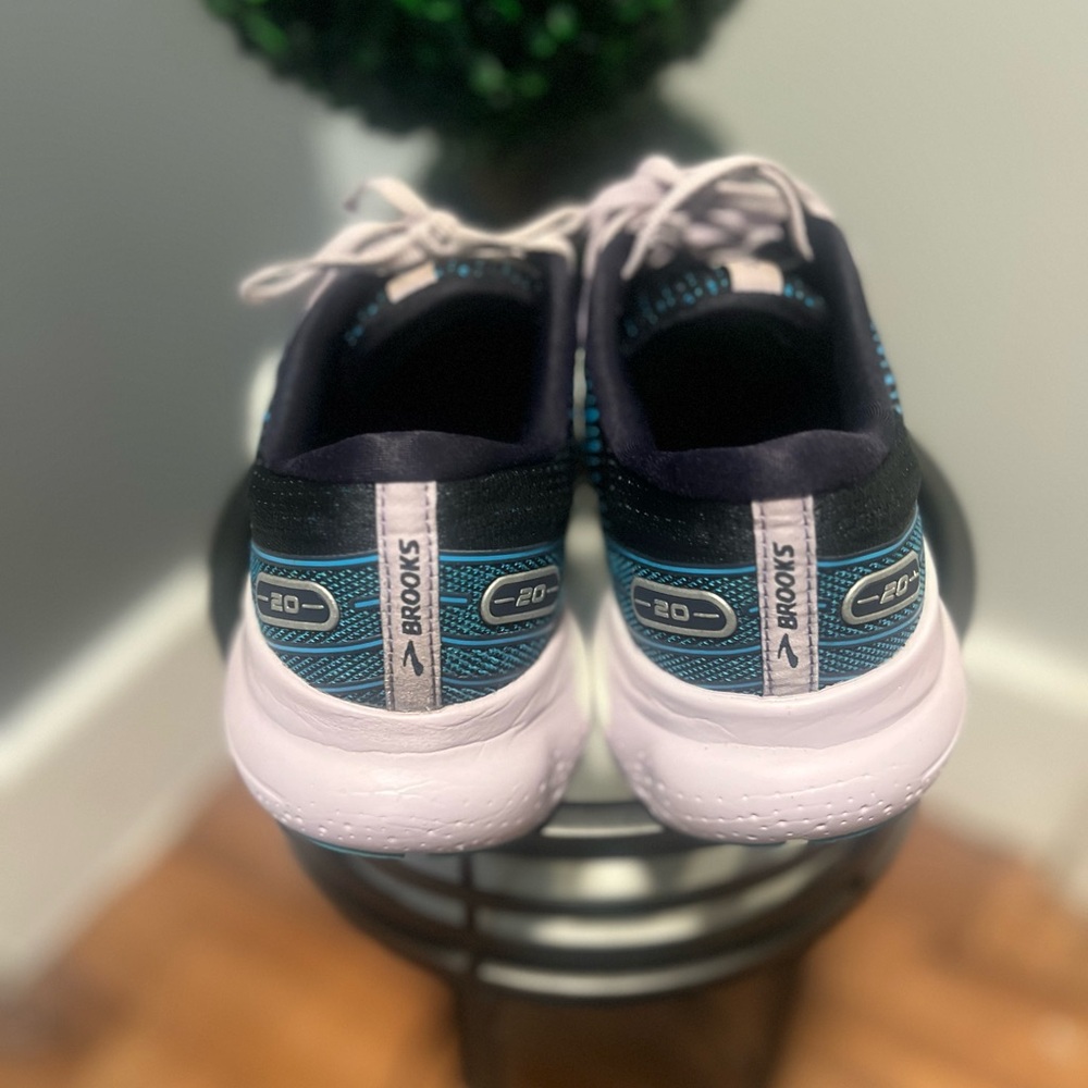 Brooks Black and Teal Athletic Sneakers - Picture 5 of 9
